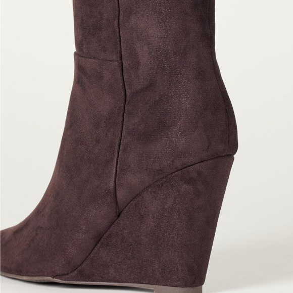 The Drop Women's Geralda Tall Wedge Boot Classic - Picture 5 of 6